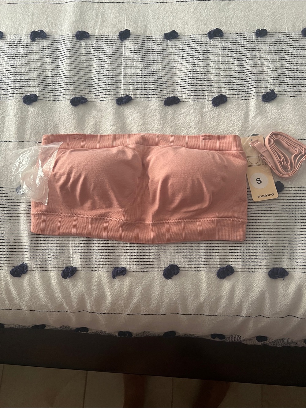 Seamless Strapless Bandeau Bra - Pink, Small